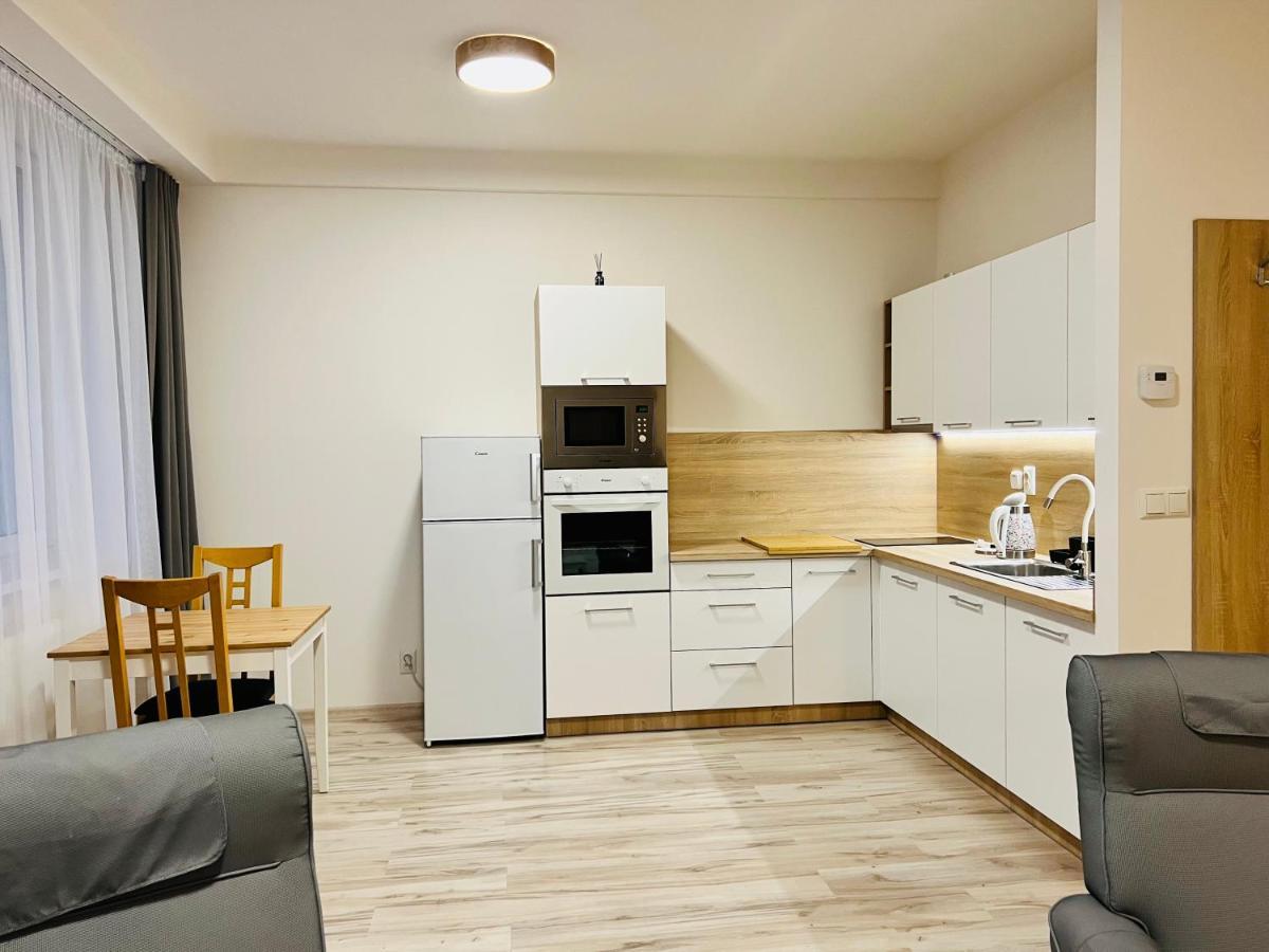 Apartman Liptov Np9 Liptovský Mikuláš Екстериор снимка