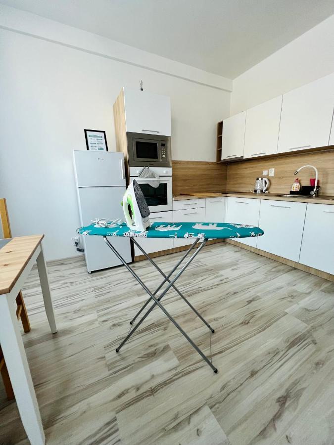 Apartman Liptov Np9 Liptovský Mikuláš Екстериор снимка
