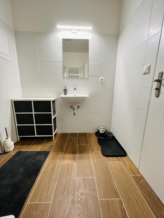 Apartman Liptov Np9 Liptovský Mikuláš Екстериор снимка